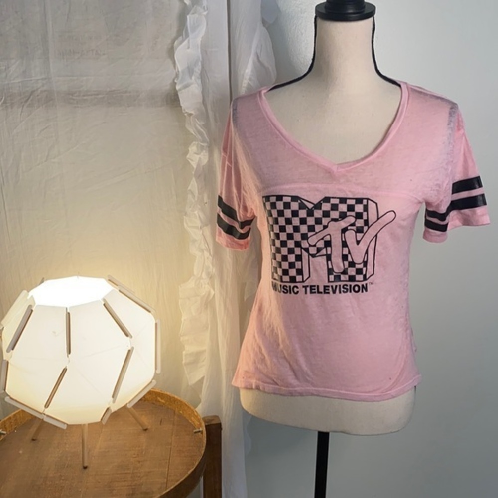 MTV‎ Pink Short Sleeve T-Shirt Size 3-5 Juniors